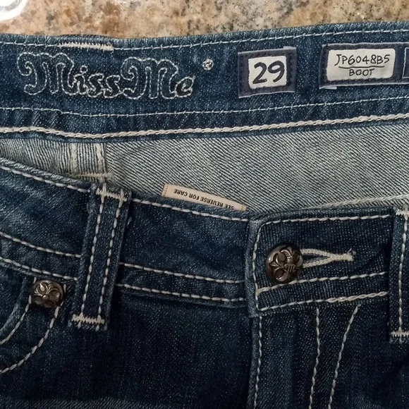 Miss Me Women's Blue Boot Cut Jeans with Raw Hem Size 29 - Picture 2 of 16